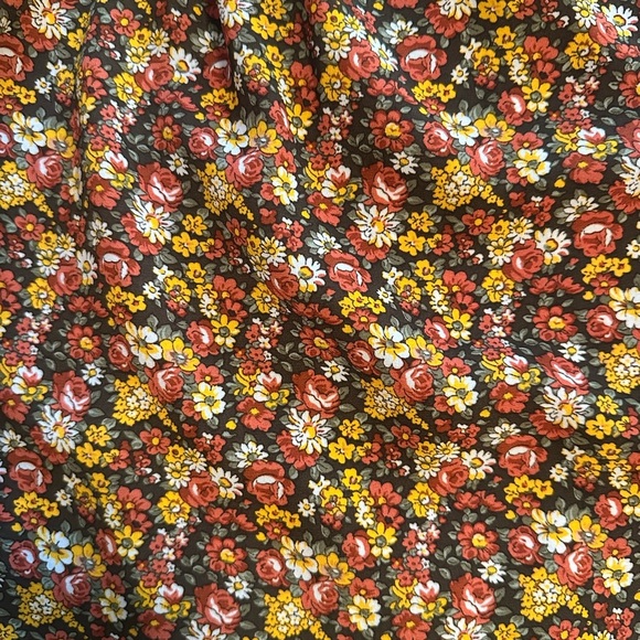 New York & Company Flower Summer Top, Size Medium - Picture 4 of 7